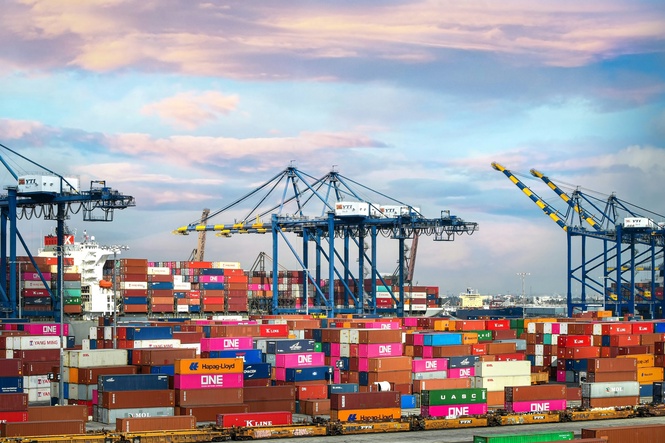 Image from: New US tariffs hit 60 trade partners