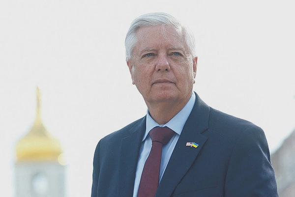 Image from: Tributes paid to US senator and Trump ally Lindsey Graham