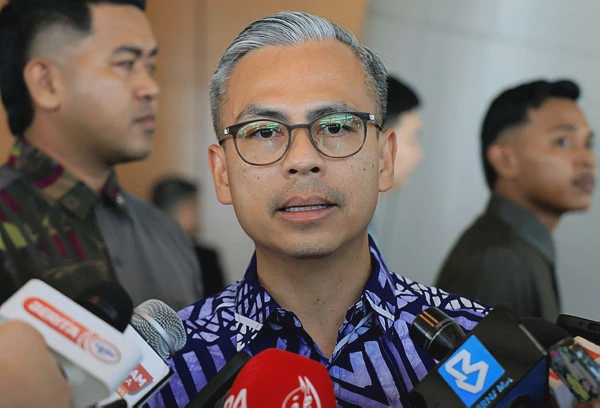 Image from: 15 government hospitals to receive RM1 billion digital boost – Fahmi