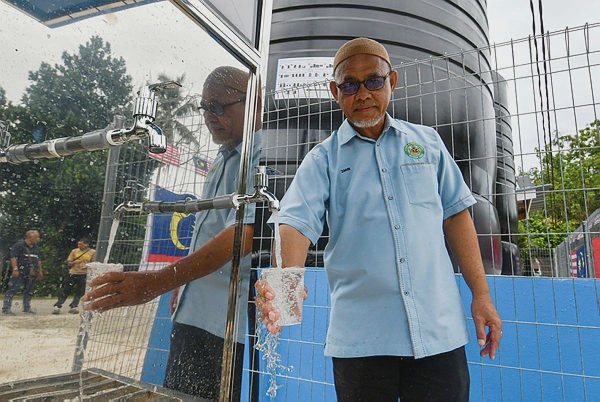 Image from: 2,000 penduduk Chuchoh Puteri A nikmati air bersih selepas tiga dekad