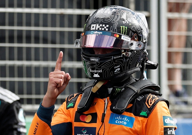 Image from: Norris extends McLaren stay until 2030