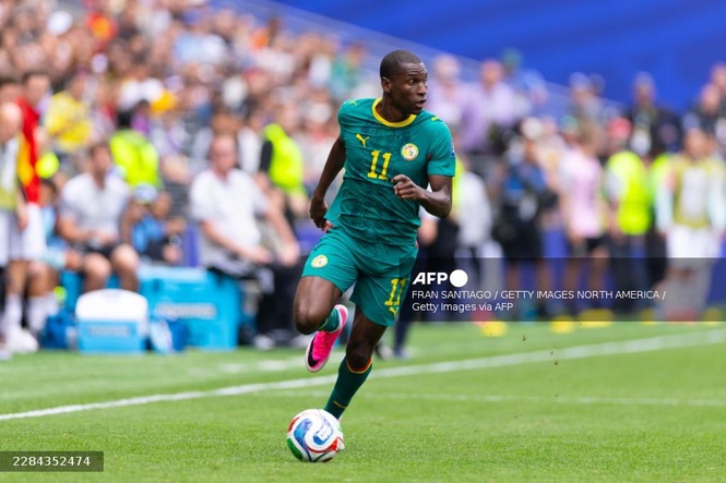 Image from: Aston Villa sign Chelsea striker Nicolas Jackson in £65 million deal