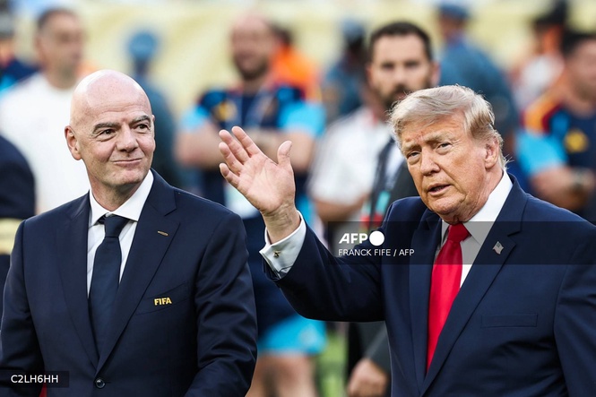 Image from: Trump warns FIFA against replacing president Infantino