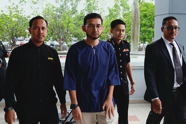 Image from: Pendakwah selebriti mengaku tidak bersalah pecah amanah dana NGO RM13.85 juta