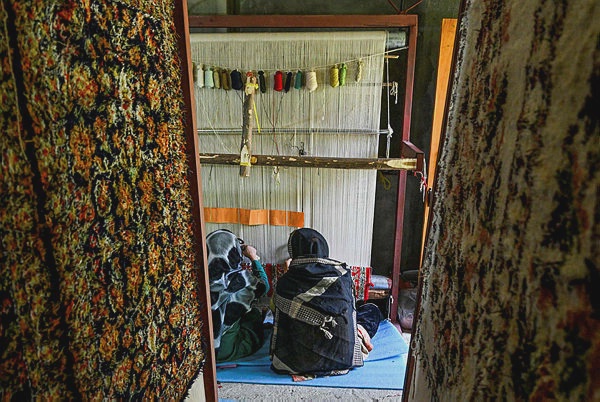 Image from: Once a top export, prized Kashmir carpet fades