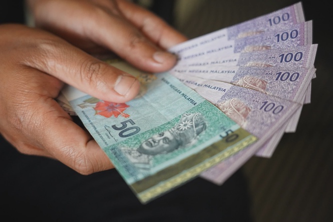 Image from: Ringgit opens higher versus greenback on upbeat GDP data