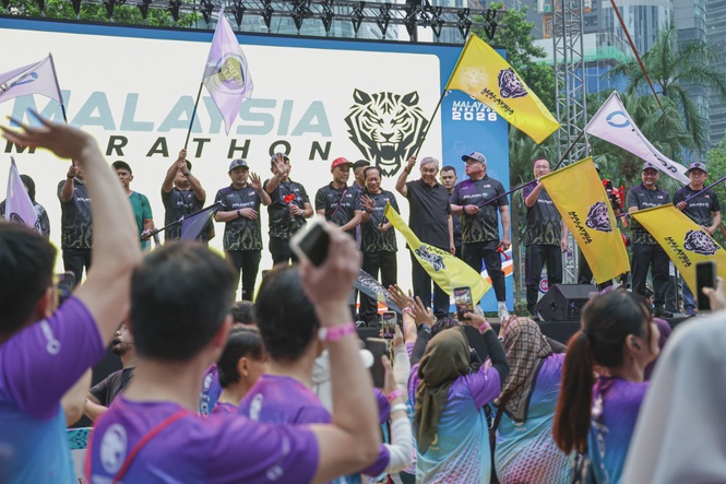 Image from: DPM Zahid Hamidi flags off Malaysia Marathon 2026 fun run