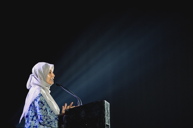 Image from: Nurul Izzah stays in PKR, but chooses to continue struggle beyond party role