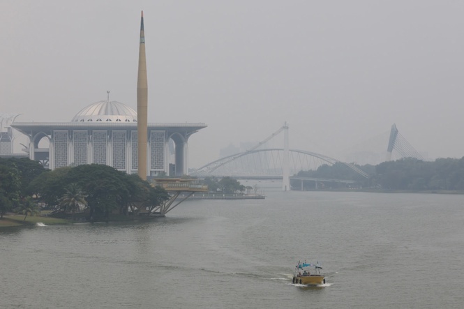 Image from: Penang schools told to step up preparedness as haze worsens