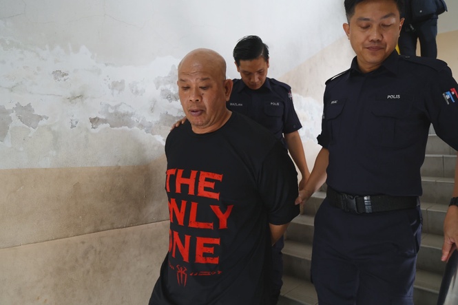 Image from: Pengawal keselamatan warga Singapura hina Islam dipenjara 14 hari, denda RM7,000