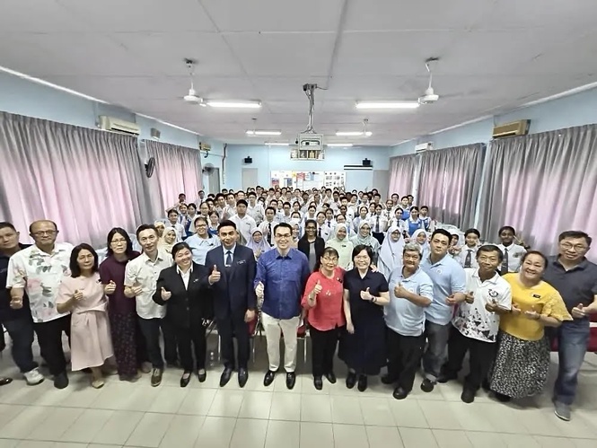 Image from: UTAR brings hands-on STEM learning to 413 Perak school students