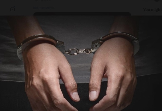 Image from: Polis tahan dua lelaki disyaki pecah masuk klinik di Seremban