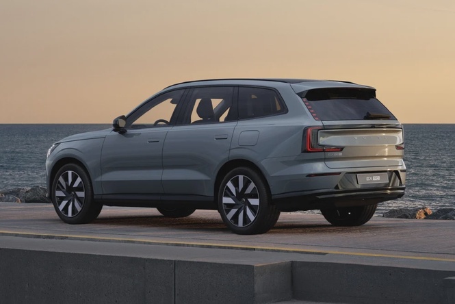 Image from: Updated 2026 Volvo EX90 coming to Malaysia soon, 800V, 680PS/870Nm, 350kW charging