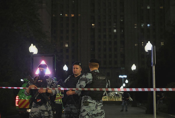 Image from: Bombing at Moscow restaurant kills 3, officials say