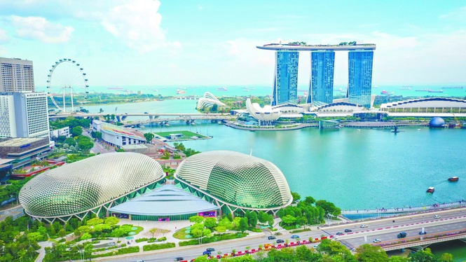 Image from: Singapore banks ride Asia wealth boom