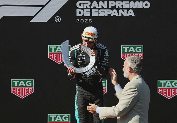 Image from: Antonelli profits from safety car pause to win Spanish GP