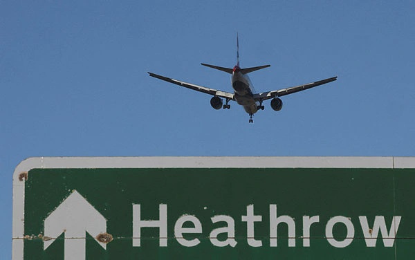 Image from: Heathrow expansion incompatible with UK climate goals unless airlines do more, advisers say