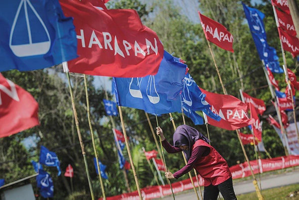 Image from: Melaka seat allocation completed, presidential council to finalise, says Adly Zahari