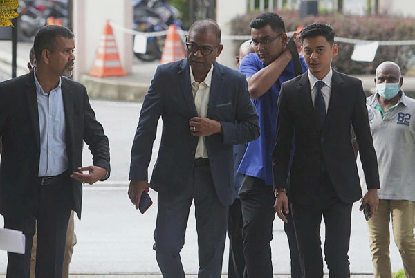 Image from: Abdul Azeez mengaku tidak bersalah kes pelaburan RM193.5 juta
