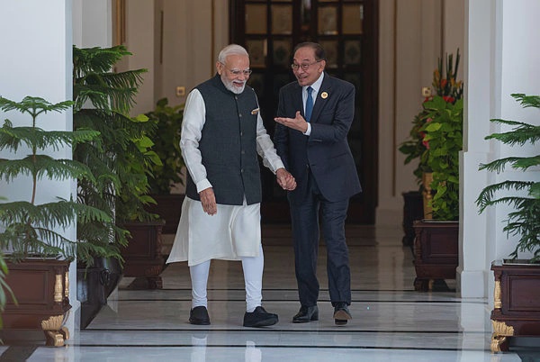 Image from: Meetings with industry players, investors reflect confidence in Malaysia’s potential – PM Anwar