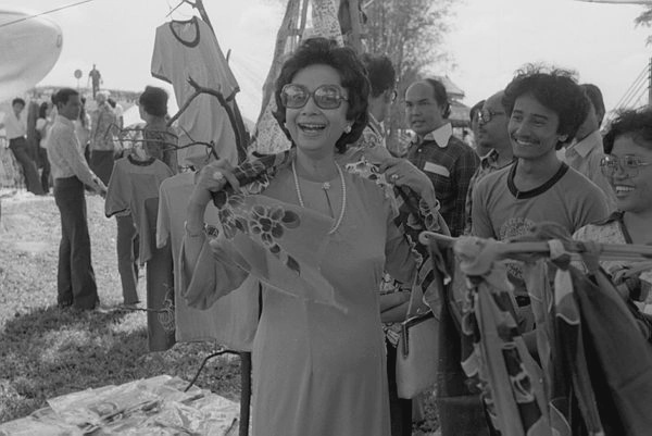 Image from: Tun Dr Siti Hasmah’s service to the nation will always be remembered – Anwar