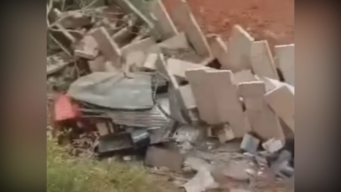 Image from: Lorry plunges into landslide area after brake failure, couple unhurt