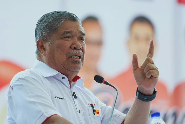 Image from: MACC records Mohamad Sabu’s, KPKM sec-gen statement over fertiliser delay