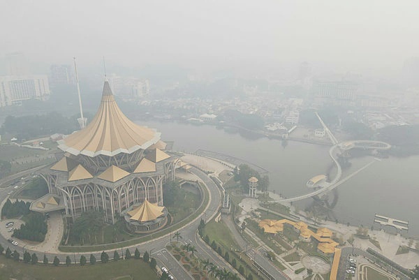 Image from: Six areas record unhealthy API readings at 9 am, Johor worst hit