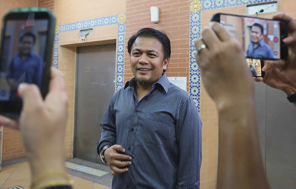 Image from: Former Negeri Sembilan Excos told to return official vehicles