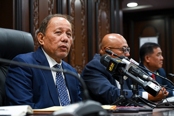 Image from: Negeri Sembilan MB confirms unanimous exco approval of proclamation removing Tuanku Muhriz