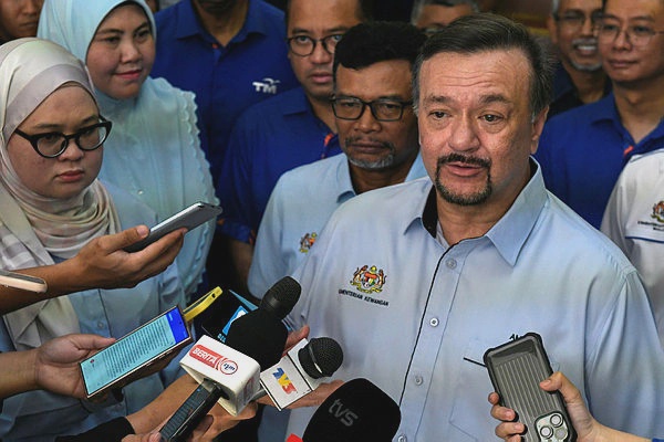 Image from: MOF’s budget tour to get industrial, NGO and people’s input – Amir Hamzah