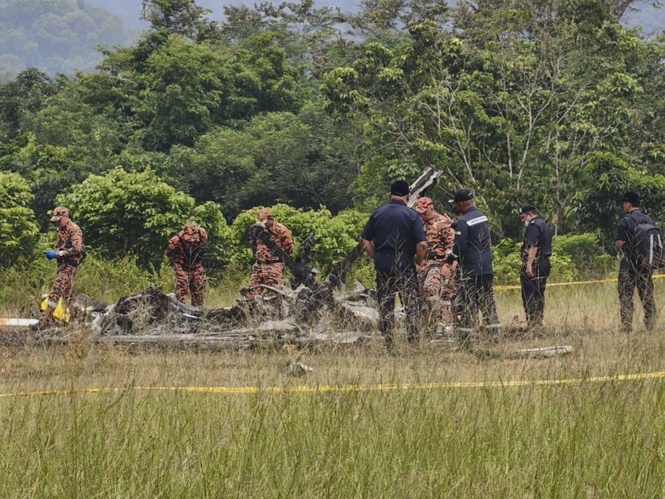 Image from: ‘Unsung heroes’: Malaysians mourn FDS team killed in Sarawak helicopter crash