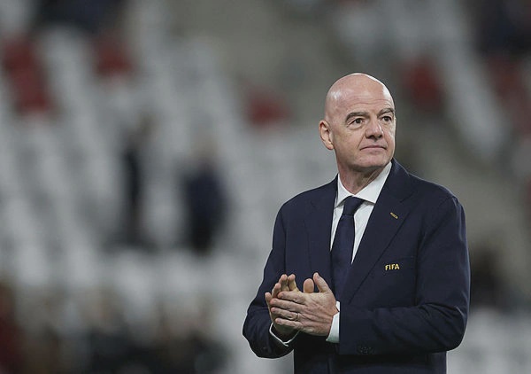 Image from: Infantino ready to increase funding for all 211 members