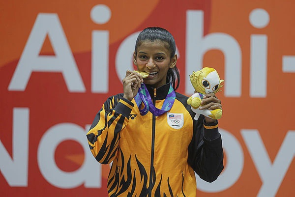 Image from: Asian Games: Shahmalarani wins gold in women’s under-50kg kumite