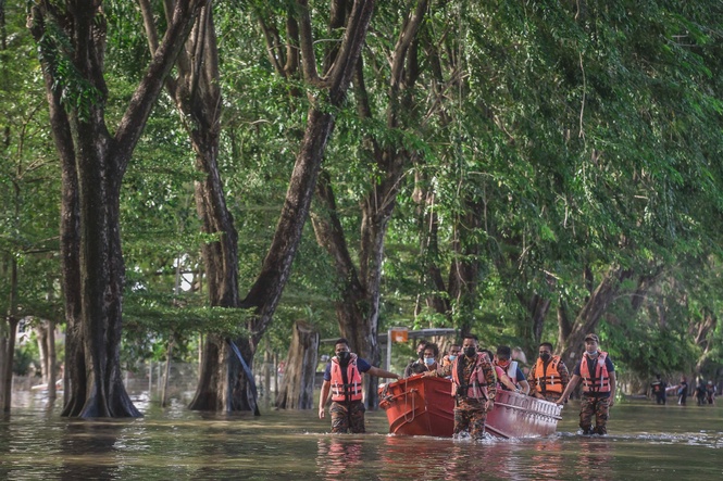 Image from: 50 Taman Sri Muda residents win flood lawsuit