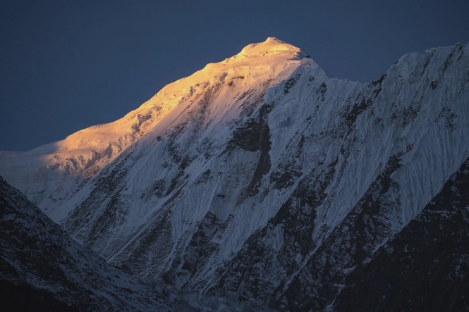 Image from: Ten missing on Nepal’s Himlung peak after avalanche