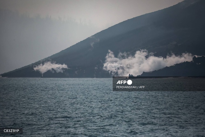 Image from: Two new islands emerge after Indonesia’s Anak Krakatau eruption
