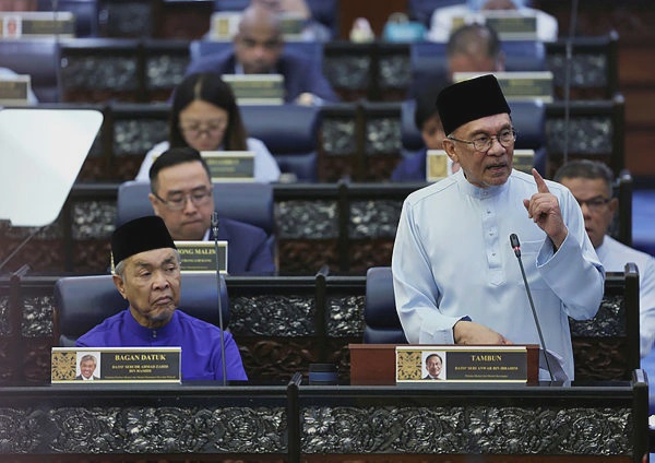 Image from: Budget 2027 mobilises RM25 billion in domestic investments to boost local firms