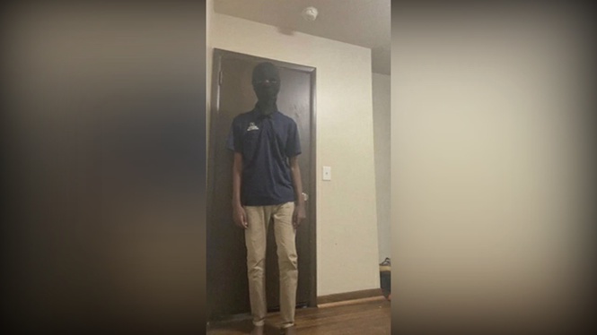 Image from: FBI foils alleged IS-inspired Mall of America shooting plot