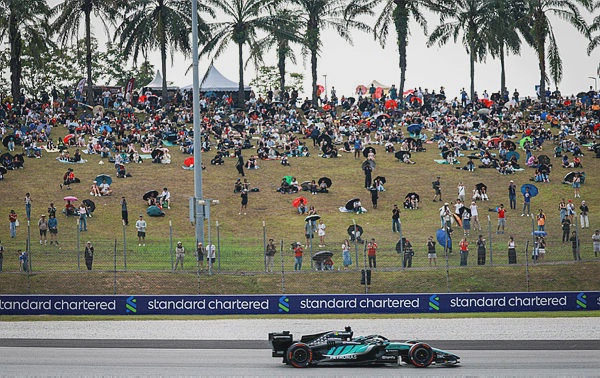 Image from: MOH mobilises over 200 medical staff for F1 Bahrain GP