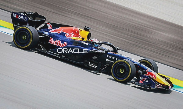 Image from: Verstappen on pole, Hamilton alongside at Bahrain F1 GP