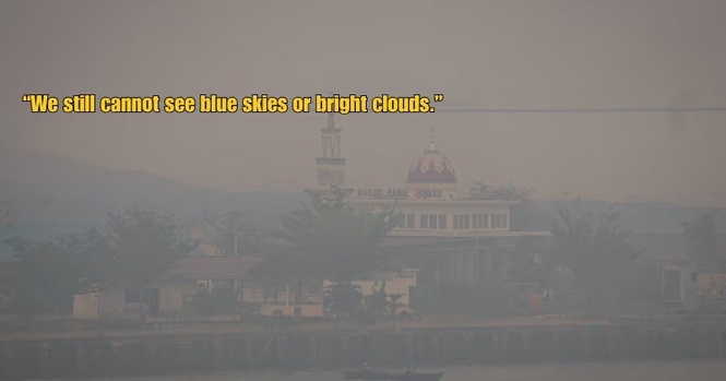 Indonesian Government Sued Over Kalimantan Wildfires As Haze Hits Malaysia & Singapore