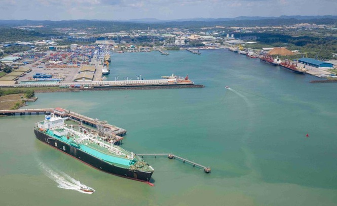Image from: Pelabuhan Bintulu kini rasmi di bawah Kerajaan Sarawak