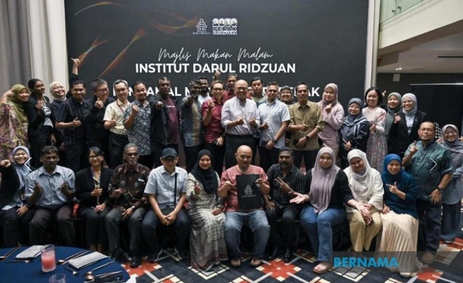 Image from: Peluang pekerjaan kini jadi keutamaan rakyat Perak - IDR