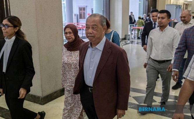 Image from: Jana wibawa: Muhyiddin lepas bebas pertuduhan salah guna kedudukan, tiga AMLA