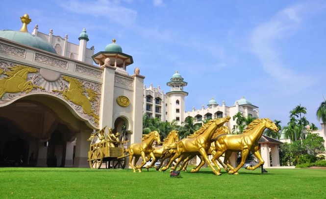 Image from: Pemilik Palace of the Golden Horses berdepan petisyen gulung tikar babitkan tuntutan RM312,653