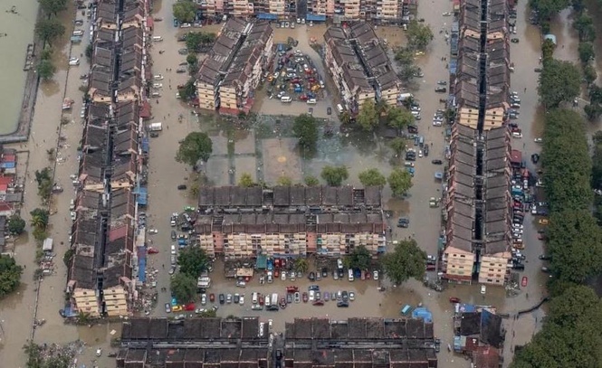 Image from: Penduduk Taman Sri Muda menang saman: Mahkamah Tinggi putuskan kerajaan, JPS dan MBSA cuai urus banjir