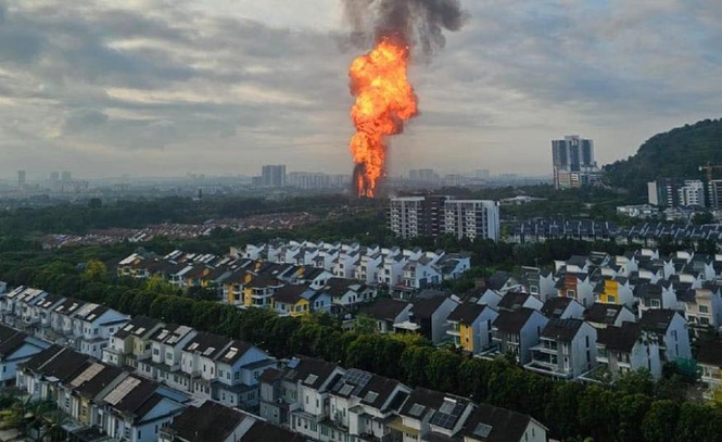 Image from: Setiap 20 minit berlaku kebakaran di Malaysia, kerugian cecah RM2 bilion - Fire Fighter Industry