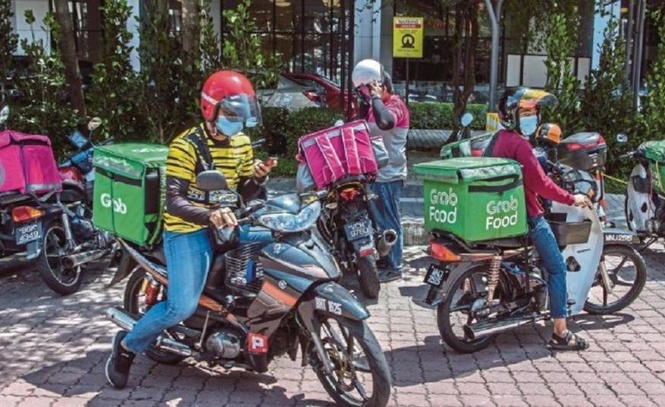 Image from: Belanjawan 2027: Pakej RM160 juta bantu pekerja ekonomi gig selenggara kenderaan dan caruman Perkeso