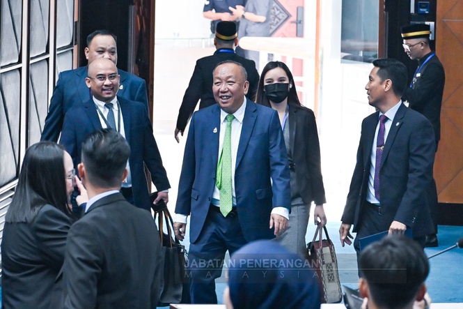 Cushion tourism sector from rising airfares, global risks